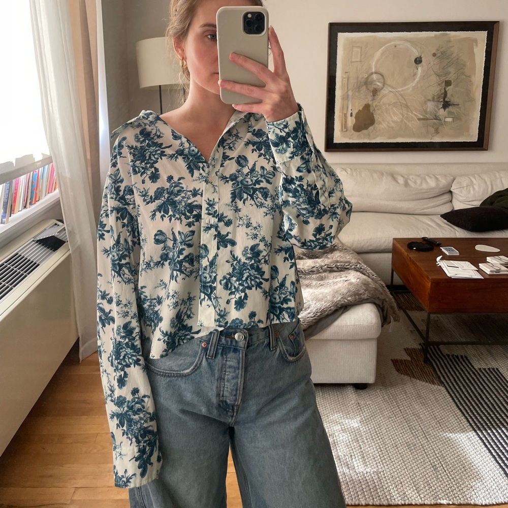 Gap X Loveshackfancy Floral Cropped Button Down